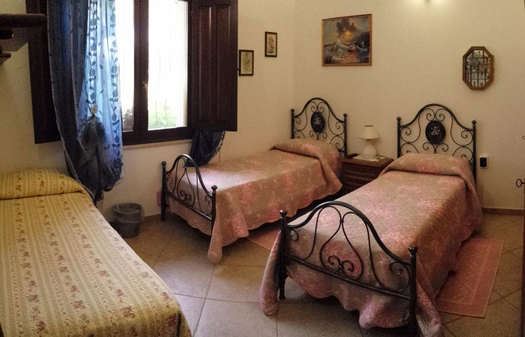 Bed and Breakfast Il Vecchioliveto Di Ornella Marrùbiu Pokój zdjęcie